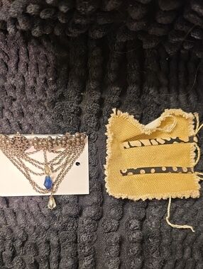 Vintage-Inspired Lucky Brand Multi-Chain Barrette  with Bead /Clip PARIS  CLIPS